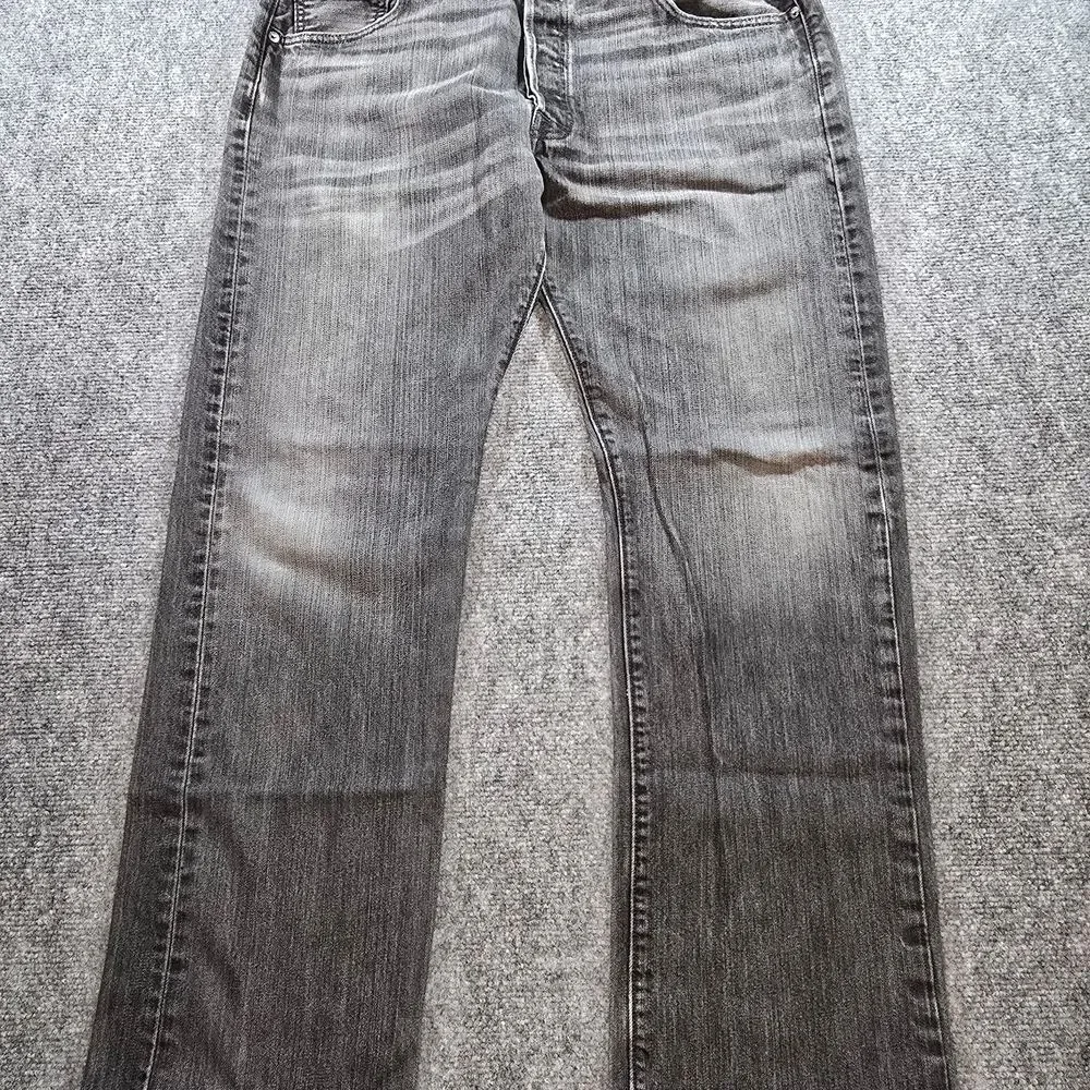 Levi’s 501 Jeans Mens 36x30 Charcoal Gray Button Fly Straight Leg Denim